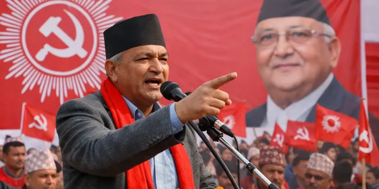 देश जोगाउने राजनीतिक शक्तिलाई जिताउन कार्यकर्तालाई निर्देशन : गोविन्द थापा